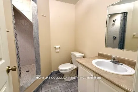 82 Ellesmere Street, ON L4B 4E3