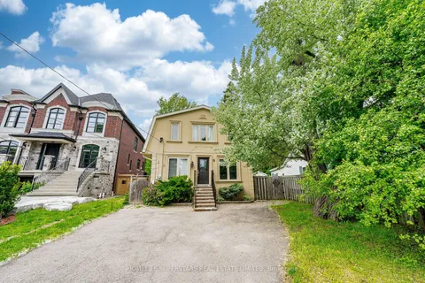 76 Moray Avenue, ON L4E 3E2