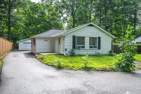 3923 Algonquin Avenue, ON L9S 2M3