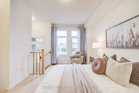 3 Carneros Way, ON L6B 1R2