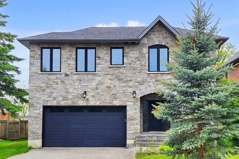 530 Duclos Point Road, ON L0E 1N0