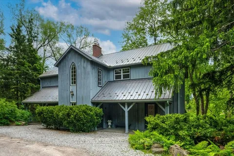 15 Laskay Lane, ON L7B 1K4