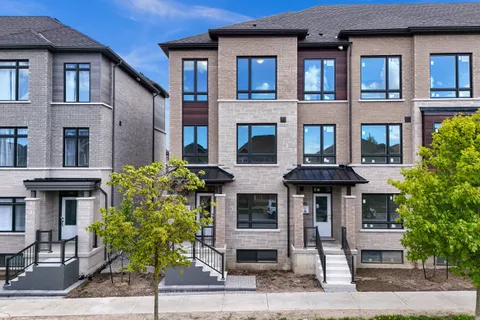 81 Rustle Wood Avenue, ON L6B 0V2