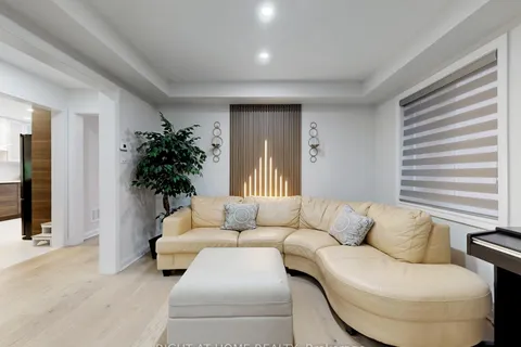 236 Karl Rose Trail, ON L3X 3J2