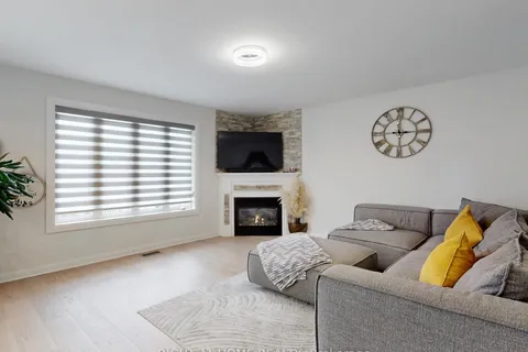 236 Karl Rose Trail, ON L3X 3J2