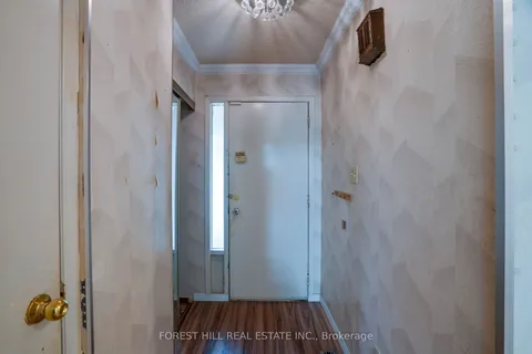 82 Hord Crescent, ON L4J 3A7