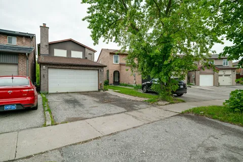 82 Hord Crescent, ON L4J 3A7