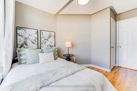 304 Delray Drive, ON L6E 0R1