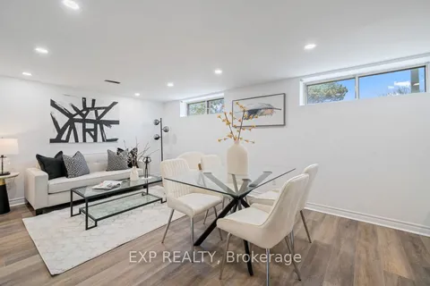 12 Davidson Road, ON L4G 2B1