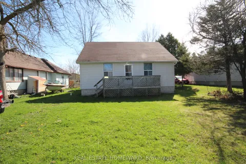 27125 Woodbine Avenue, ON L4P 3E9