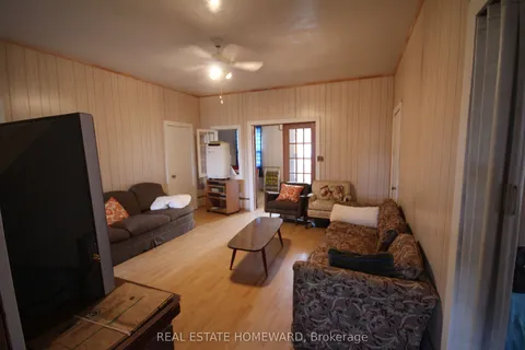 27125 Woodbine Avenue, ON L4P 3E9