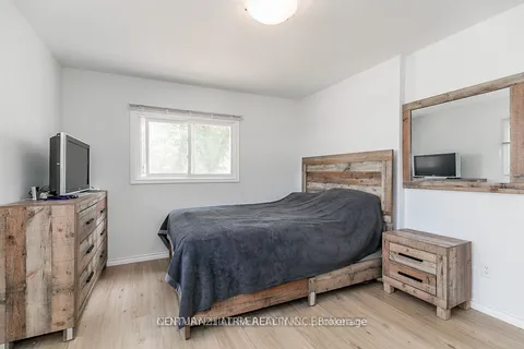 1277 Temple Avenue, Innisfil, ON L0L 1C0