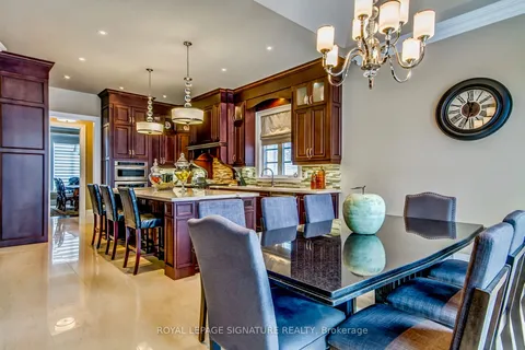69 Peter Street, ON L3P 2A7