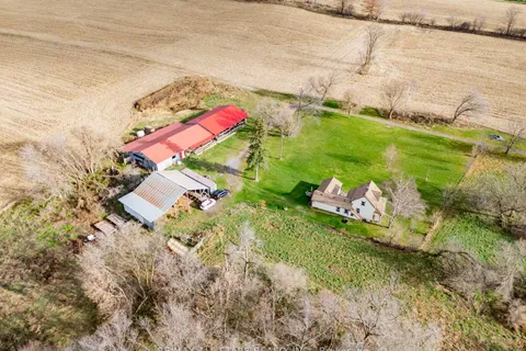 S525 Victoria Corners Road, ON L0C 1H0