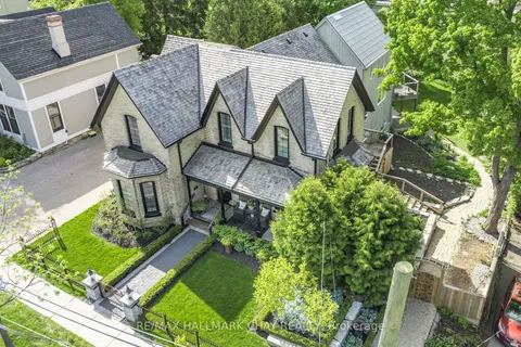 11 Catherine Avenue, ON L4G 1K4