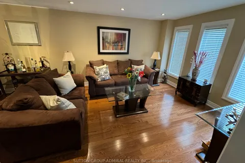 148 Mountbatten Road, ON L4J 7W2