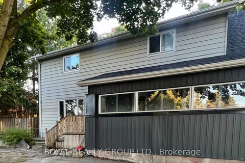 102 Queen Street, ON L0G 1W0