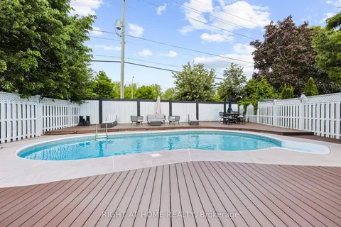 21 Spragg Circle, Markham, ON L3P 5W1