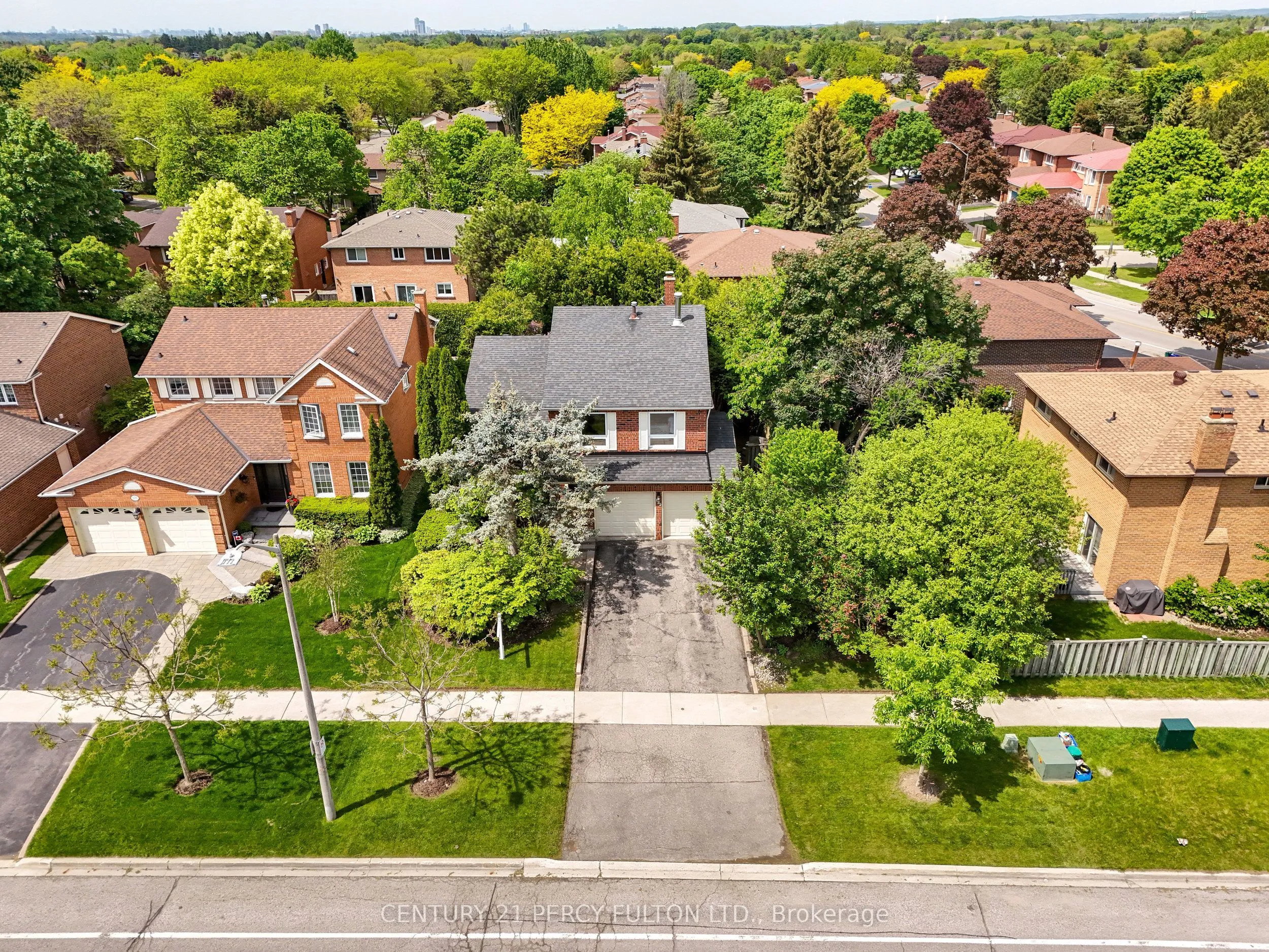 122 Wootten Way, ON L3P 4C6