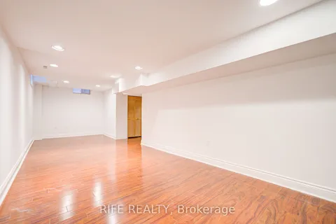 613 William Berczy Boulevard, ON L6C 2B6