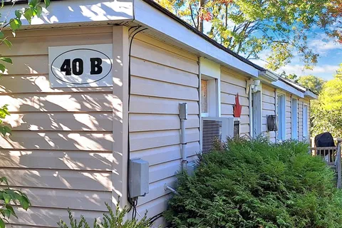 40 Riverglen Drive, ON L4P 2R1