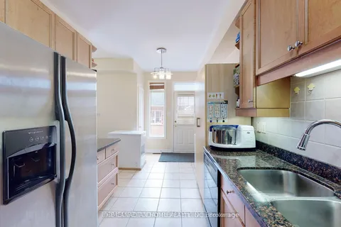 10559 Bayview Avenue, ON L4C 0M8
