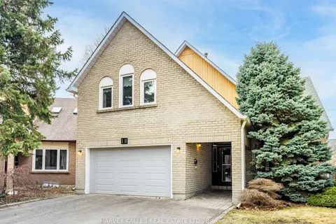 18 Finlayson Court, ON L4J 3B8