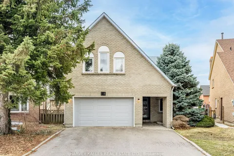 18 Finlayson Court, ON L4J 3B8