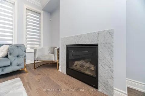 132 Meadow Vista Crescent, ON L9N 0T4
