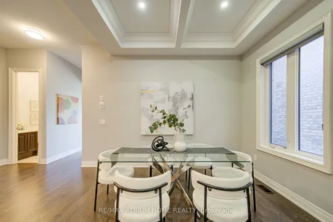 127 Maple Ridge Crescent, Markham, ON L6E 1T9
