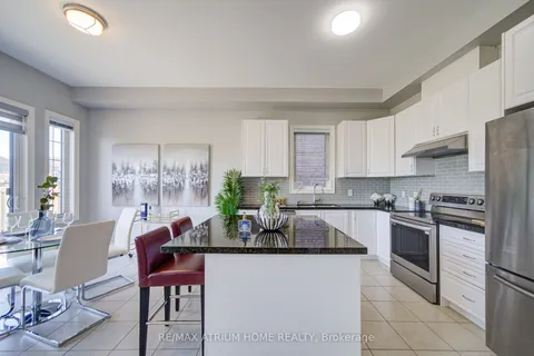 127 Maple Ridge Crescent, Markham, ON L6E 1T9