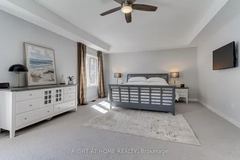 40 Forest Edge Crescent, East Gwillimbury, ON L9N 0S6