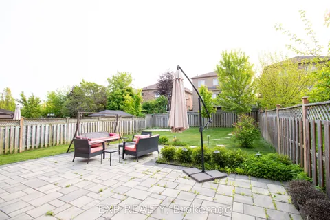 56 Casa Grande Street, Richmond Hill, ON L4S 1R1