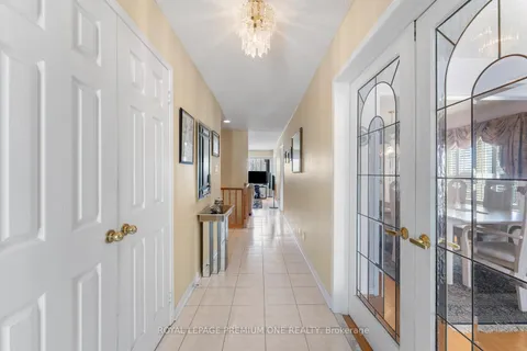 14 CARRICK Avenue, ON L4P 3R4