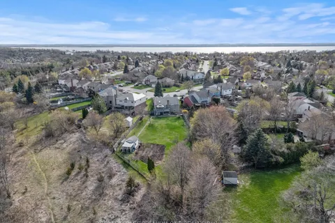 14 CARRICK Avenue, ON L4P 3R4