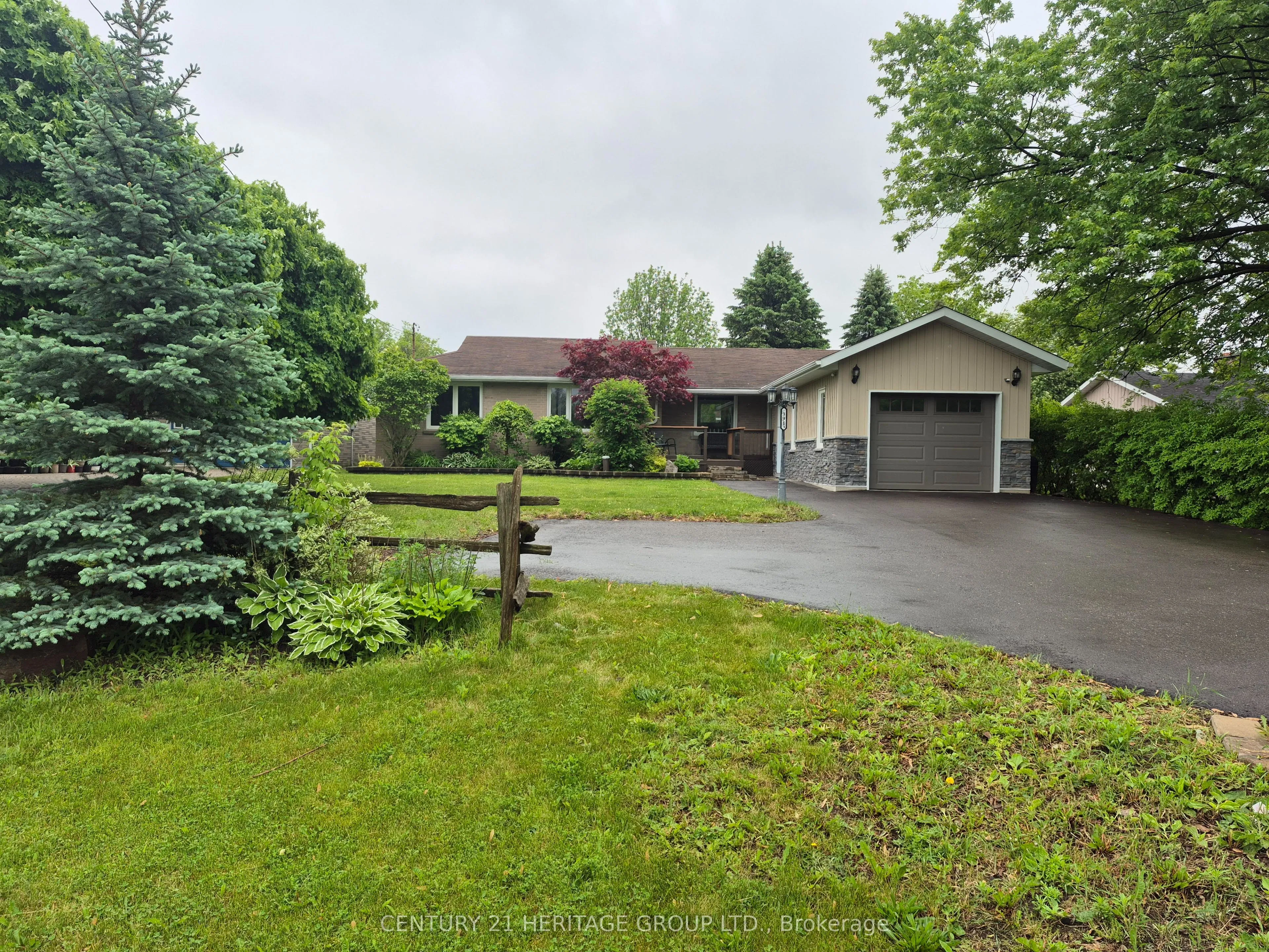 391 VICTORIA Street, ON L9R 1J8