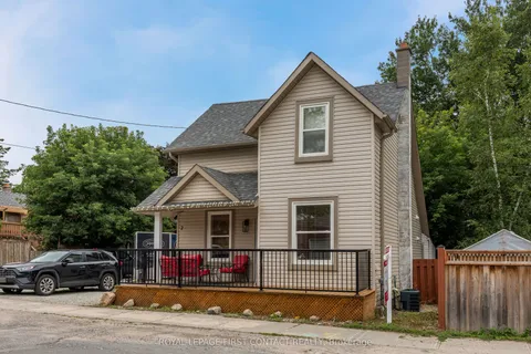 2 George Street, Innisfil, ON L0L 1L0
