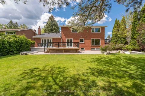 20 Dale Park Court, Markham, ON L3T 2A2