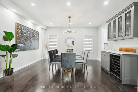 944 Larter Street, Innisfil, ON L9S 0A8
