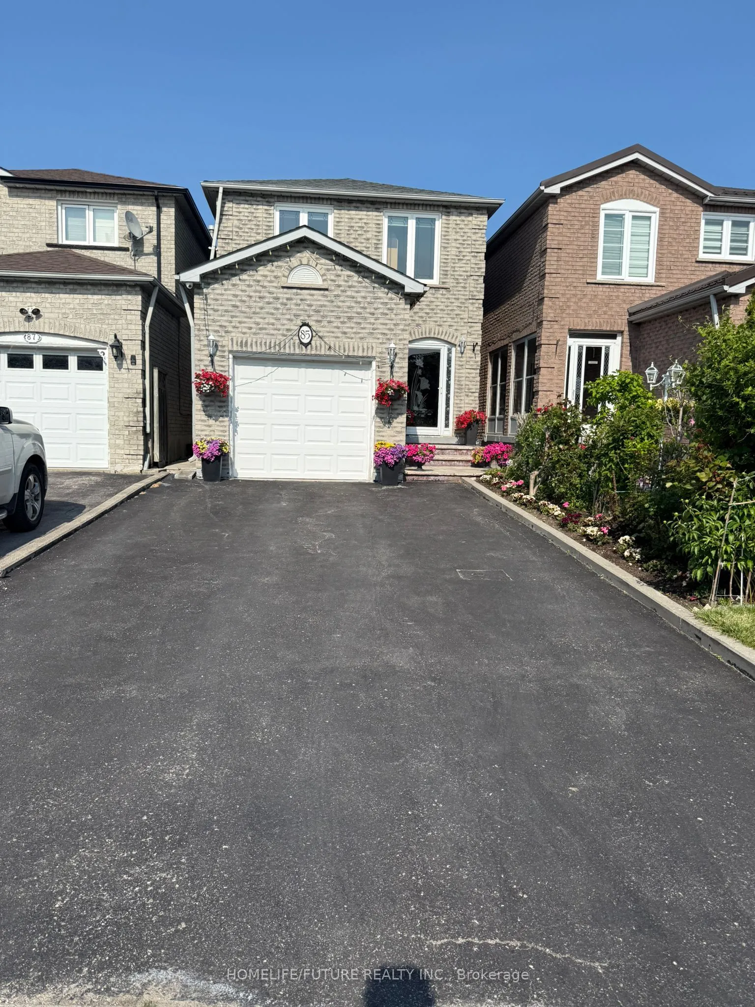 85 Stather Crescent, ON L3S 2X5