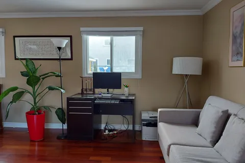 880 Leslie Valley Drive, ON L3Y 7G9