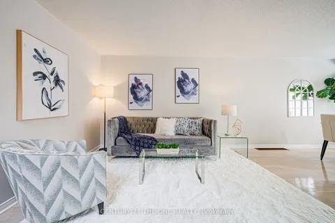 20 Goldbrook Crescent, Richmond Hill, ON L4S 1V4