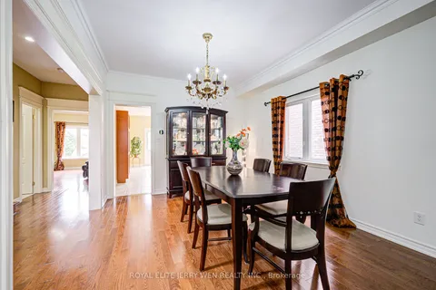 61 Eagle Peak Drive, ON L4S 2W3