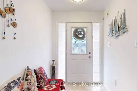 136 Donald Stewart Crescent, ON L0G 1M0