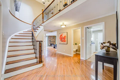61 Brooklyn Crescent, Markham, ON L3P 7C3