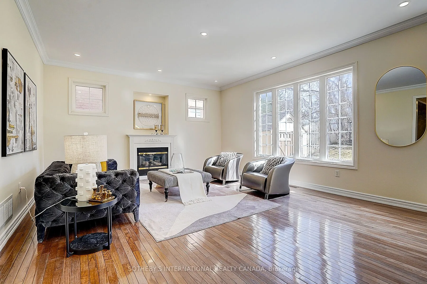 41 Grand Oak Drive, Richmond Hill, ON L4E 4A1