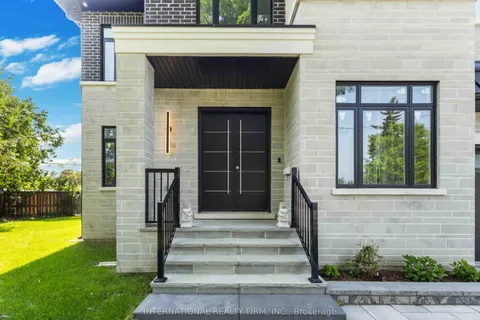 408 Allen Court, ON L4C 1G5