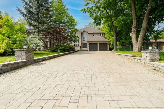82 Naughton Drive, ON L4C 8B3
