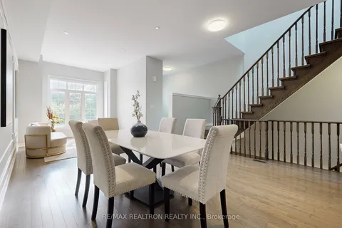 74 Church Street, ON L4C 1W3