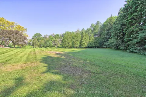 4166 Mount Albert Road, ON L0G 1V0